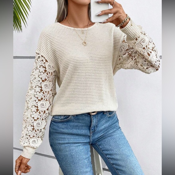 Boho floral embroidered lace sleeve twisted open tie back top - Picture 5 of 16